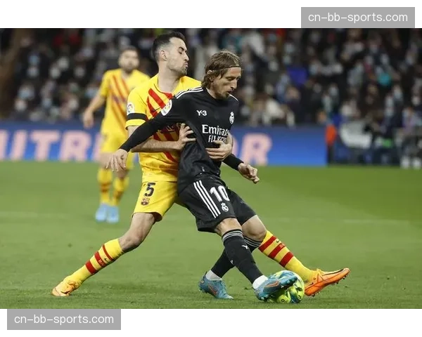 达尼奥尔莫评分六点五二 巴萨中场四月进攻参与度不足